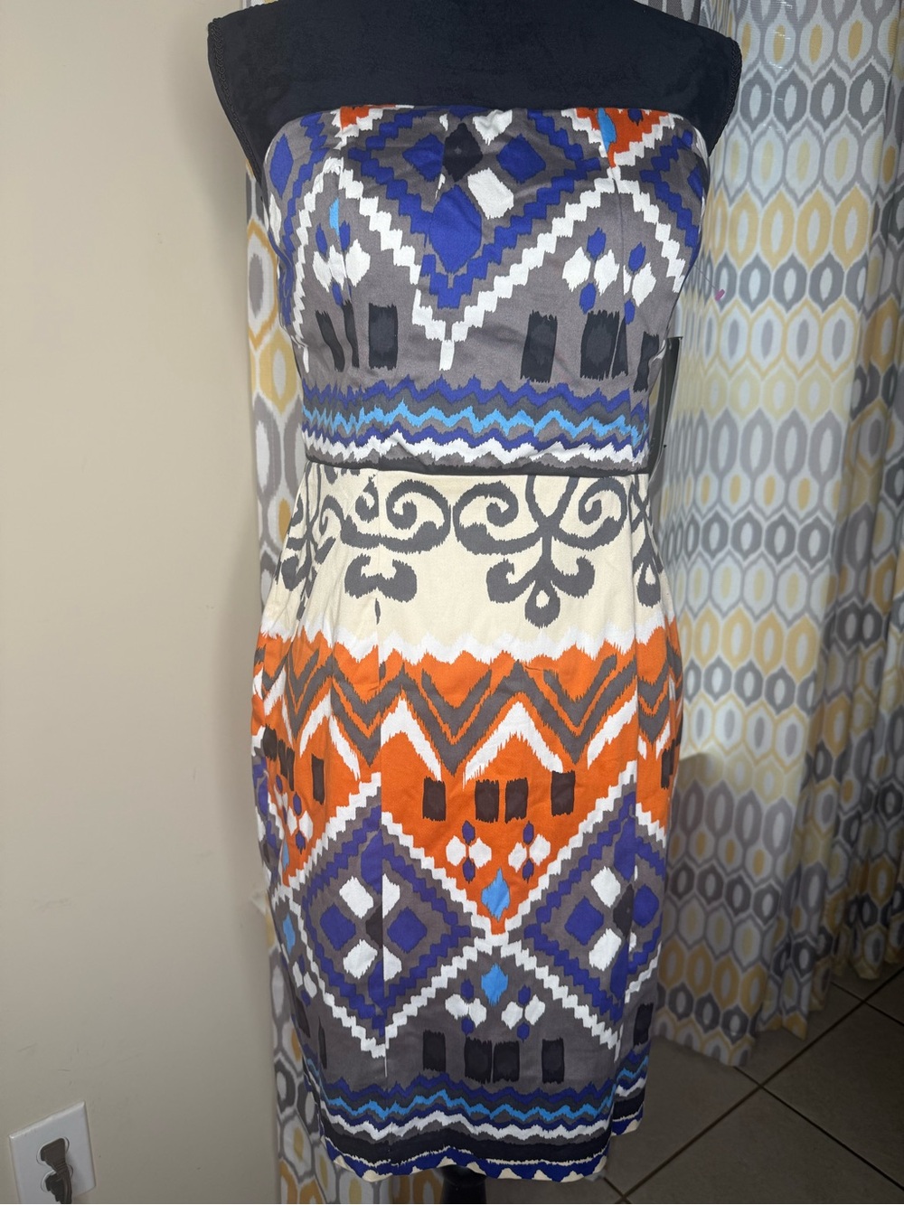 NWT Roulette Strapless Tribal Print Dress Size 8